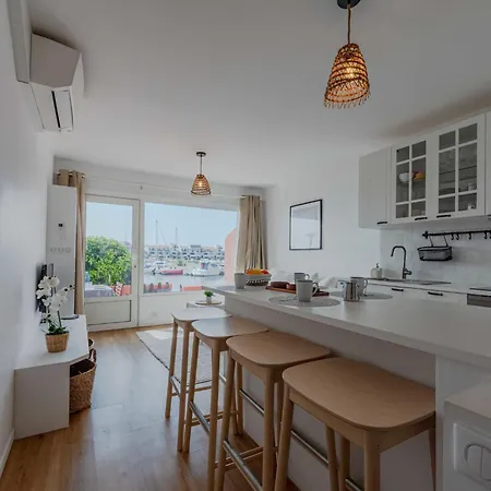 Coudalere-les Hebrydes-2 By Interhome *
